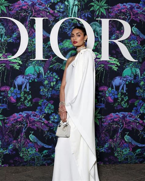 celebrities at dior show mumbai|Dior show singers dressed.